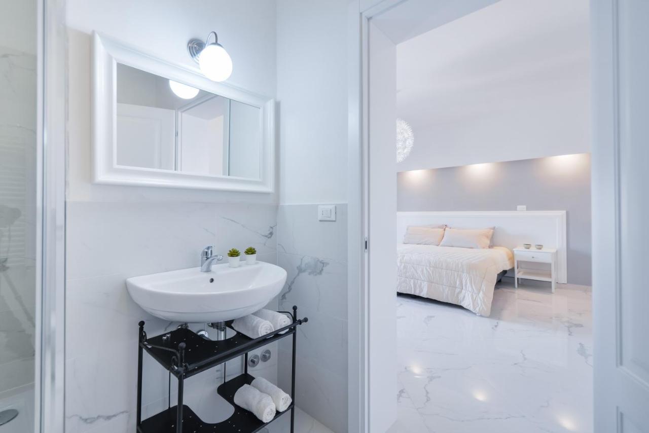 New Central Apartment & Rooms Монтекатини Терме Екстериор снимка