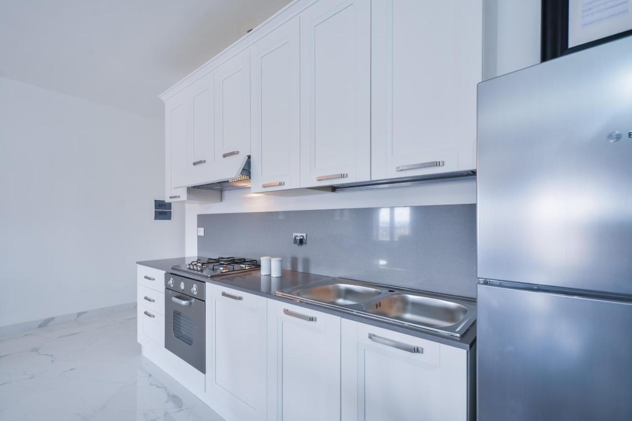 New Central Apartment & Rooms Монтекатини Терме Екстериор снимка